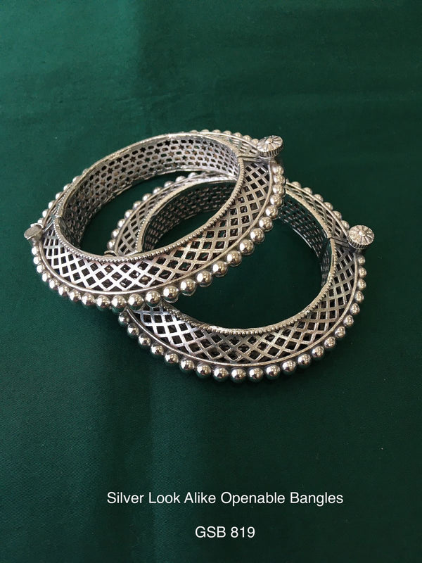 Silver Look Alike Openable Bangles