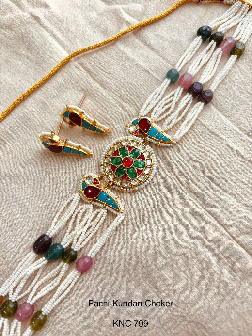 Contemporary Pachi Choker