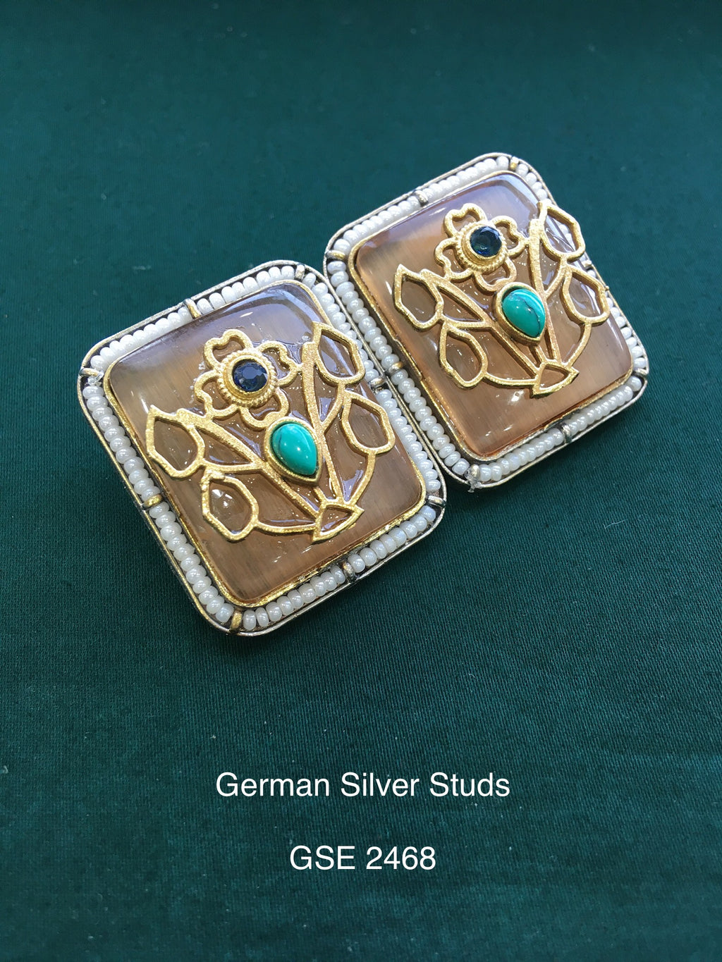 Antique Dual Tone Earring