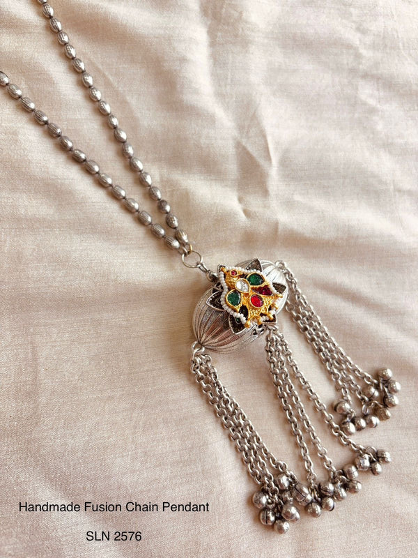 Fusion Chain Pendant