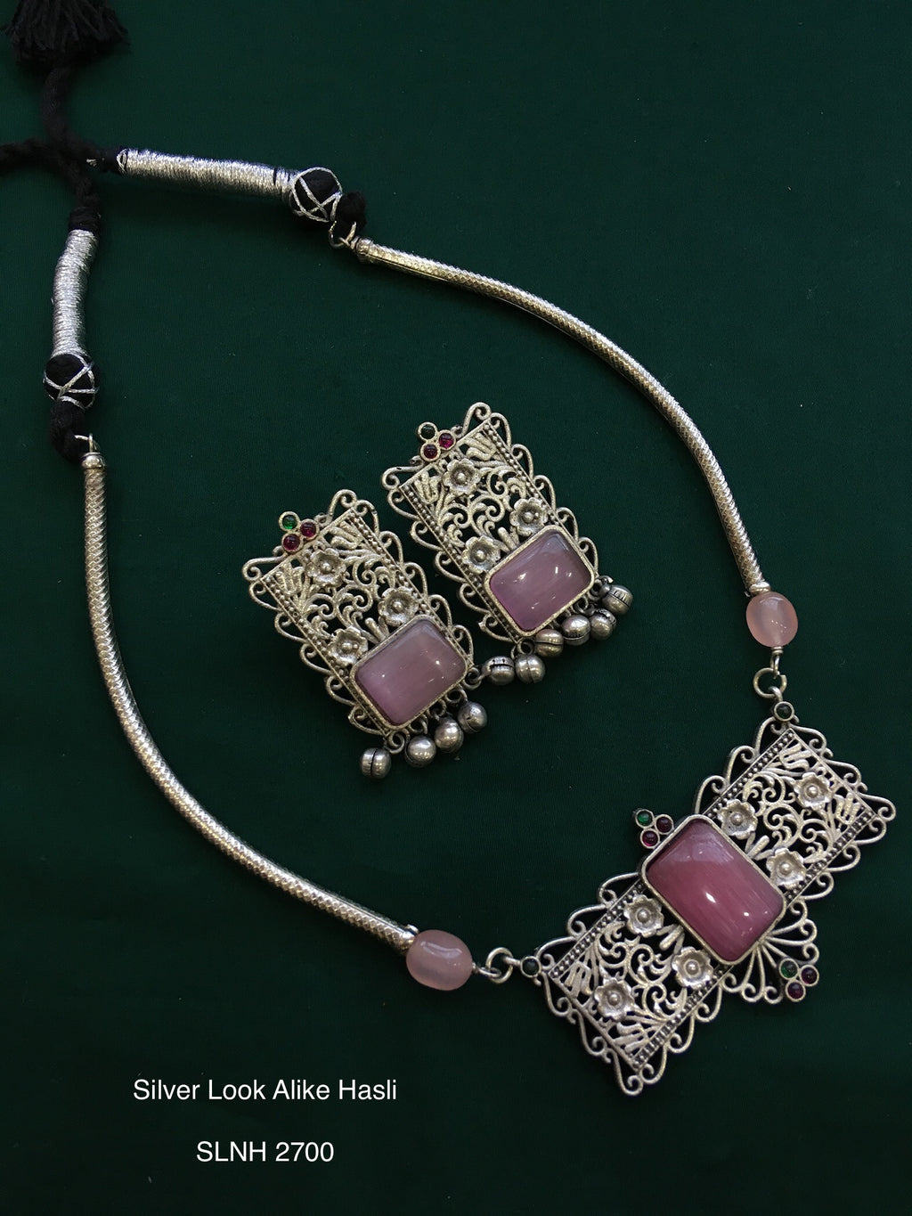 Antique Silver Tone Hasli