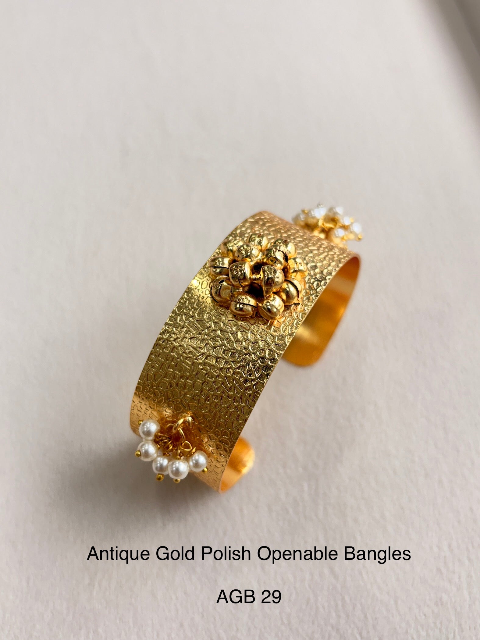 Ethno Gold Bangle