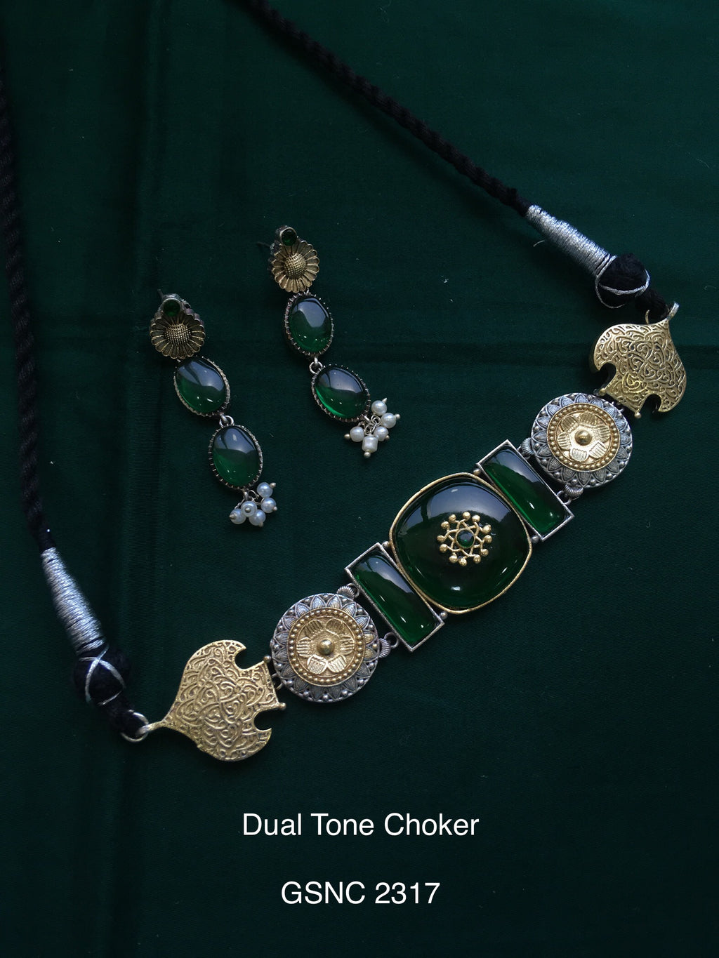 Antique Dual Tone Choker