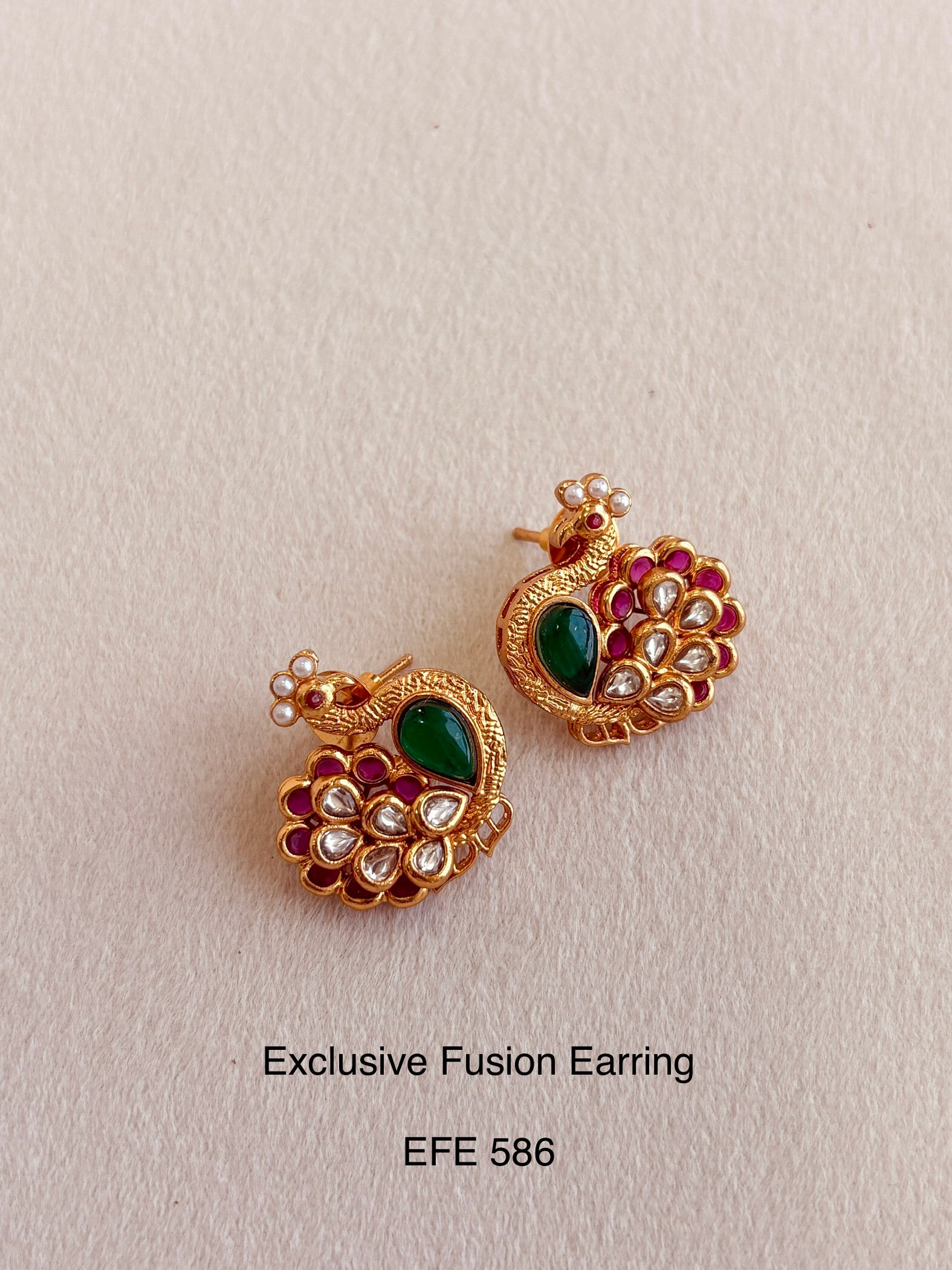Neo Traditional studs