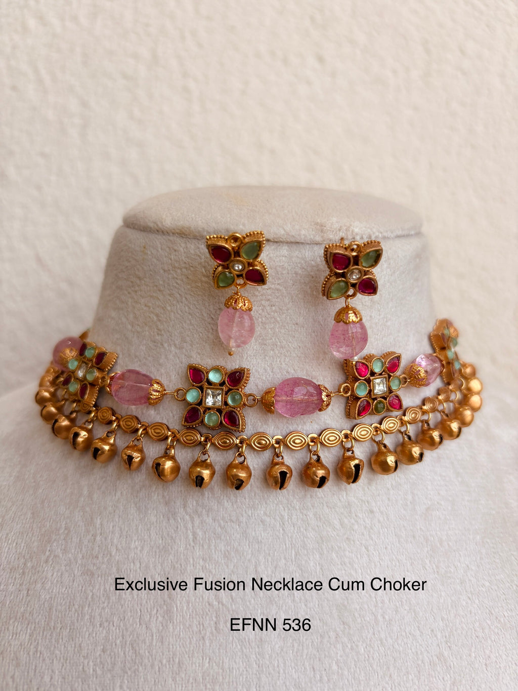 Neo Traditional Choker