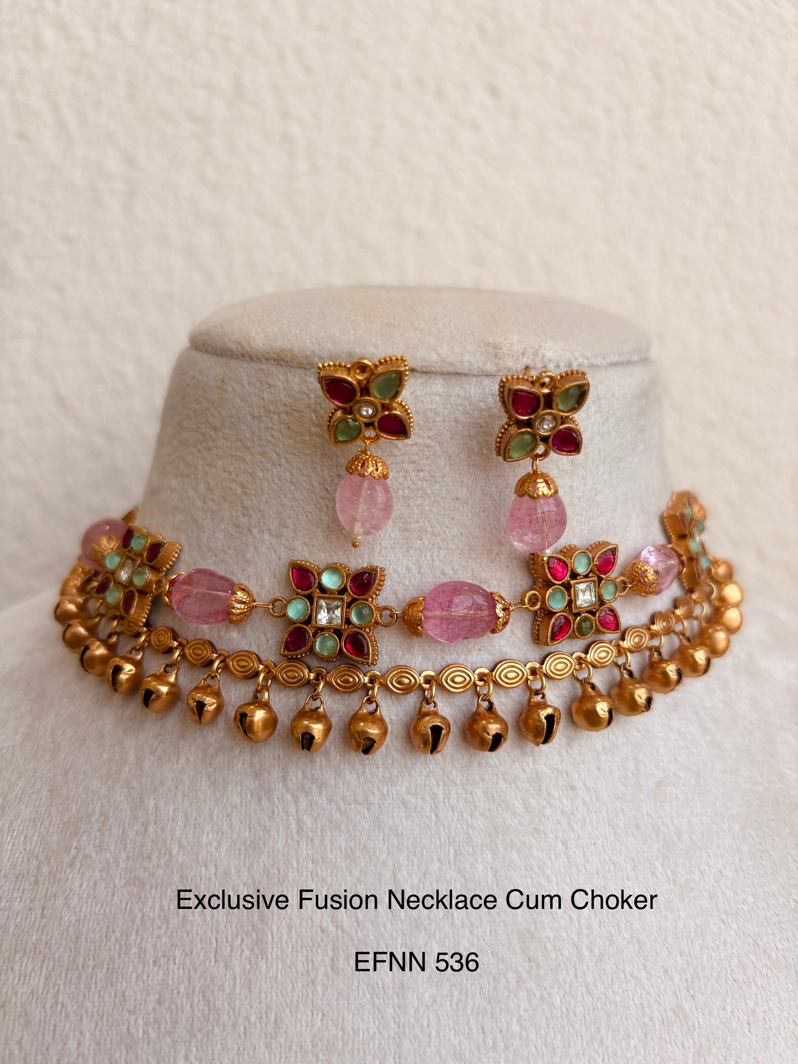 Neo Traditional Choker