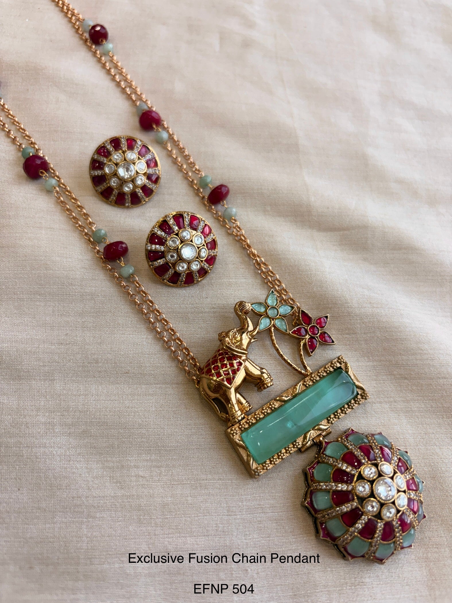 Handcrafted Neo Traditional Jadau Chain Pendant