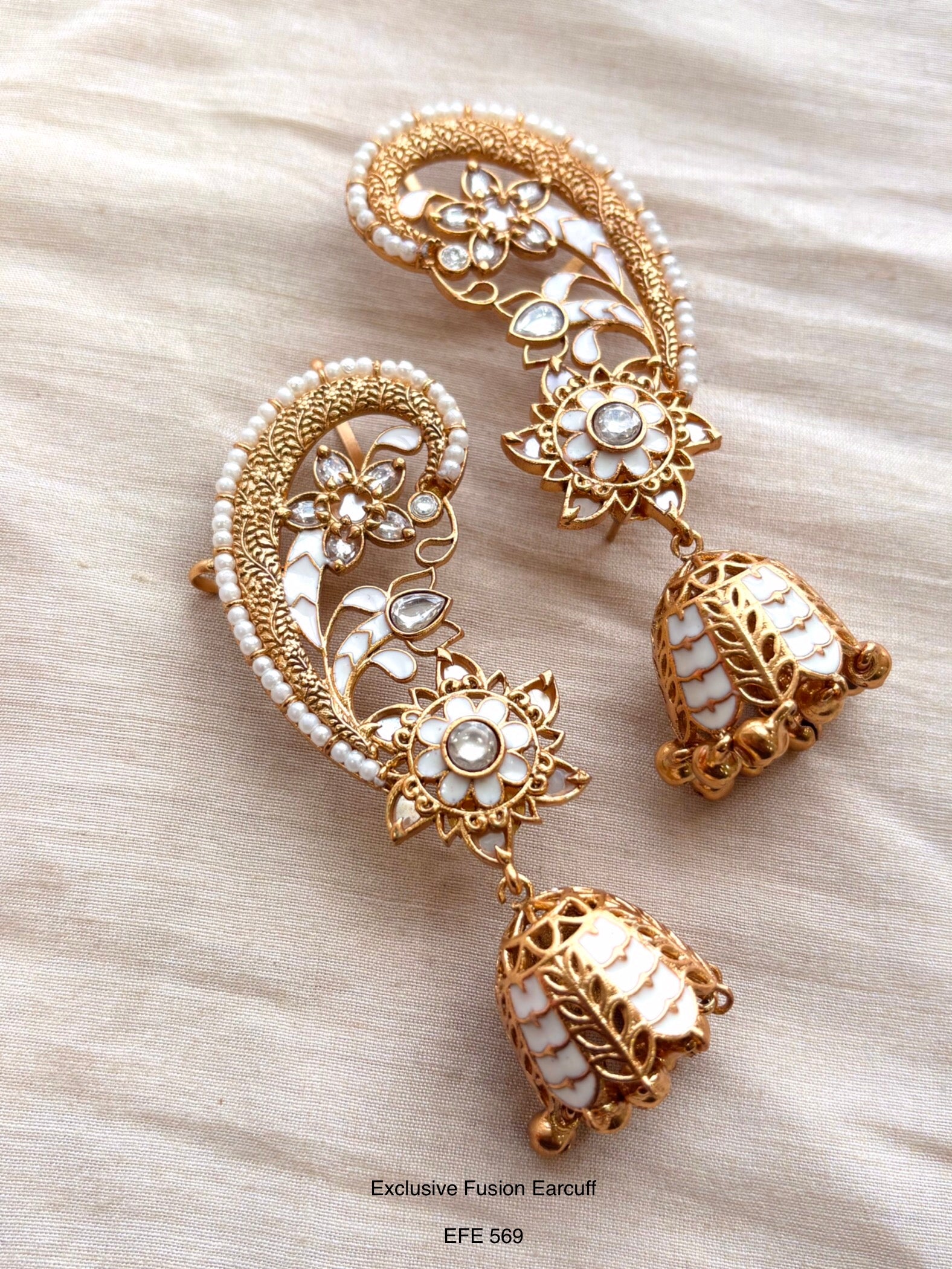 Handcrafted Neo Traditional Jadau Earcuff