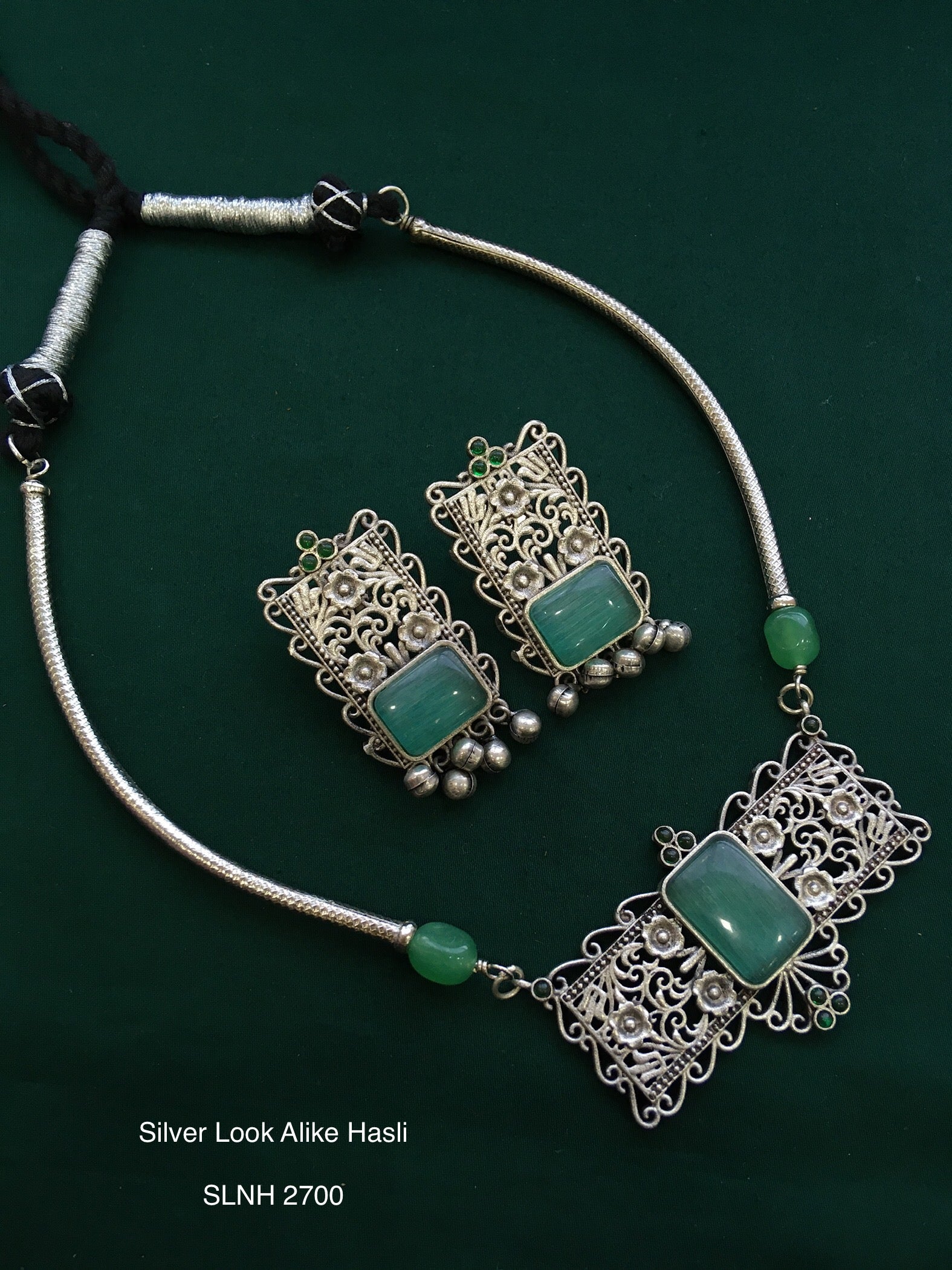 Antique Silver Tone Hasli