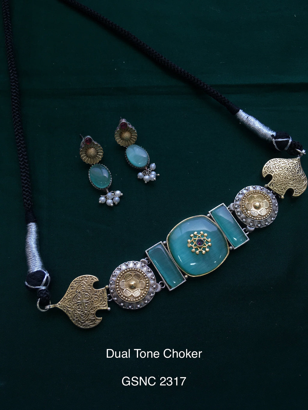 Antique Dual Tone Choker