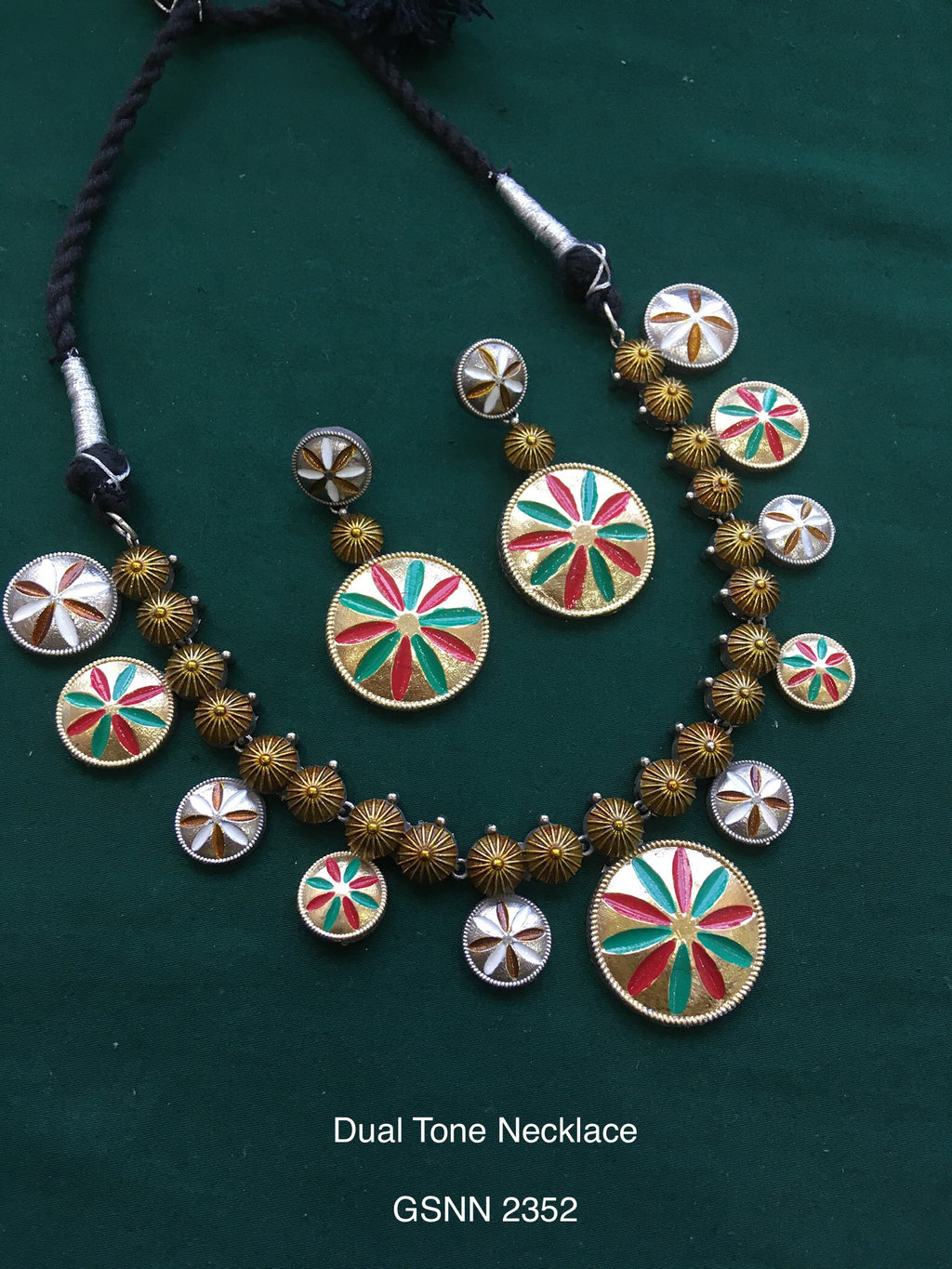 Antique Dual Tone Necklace