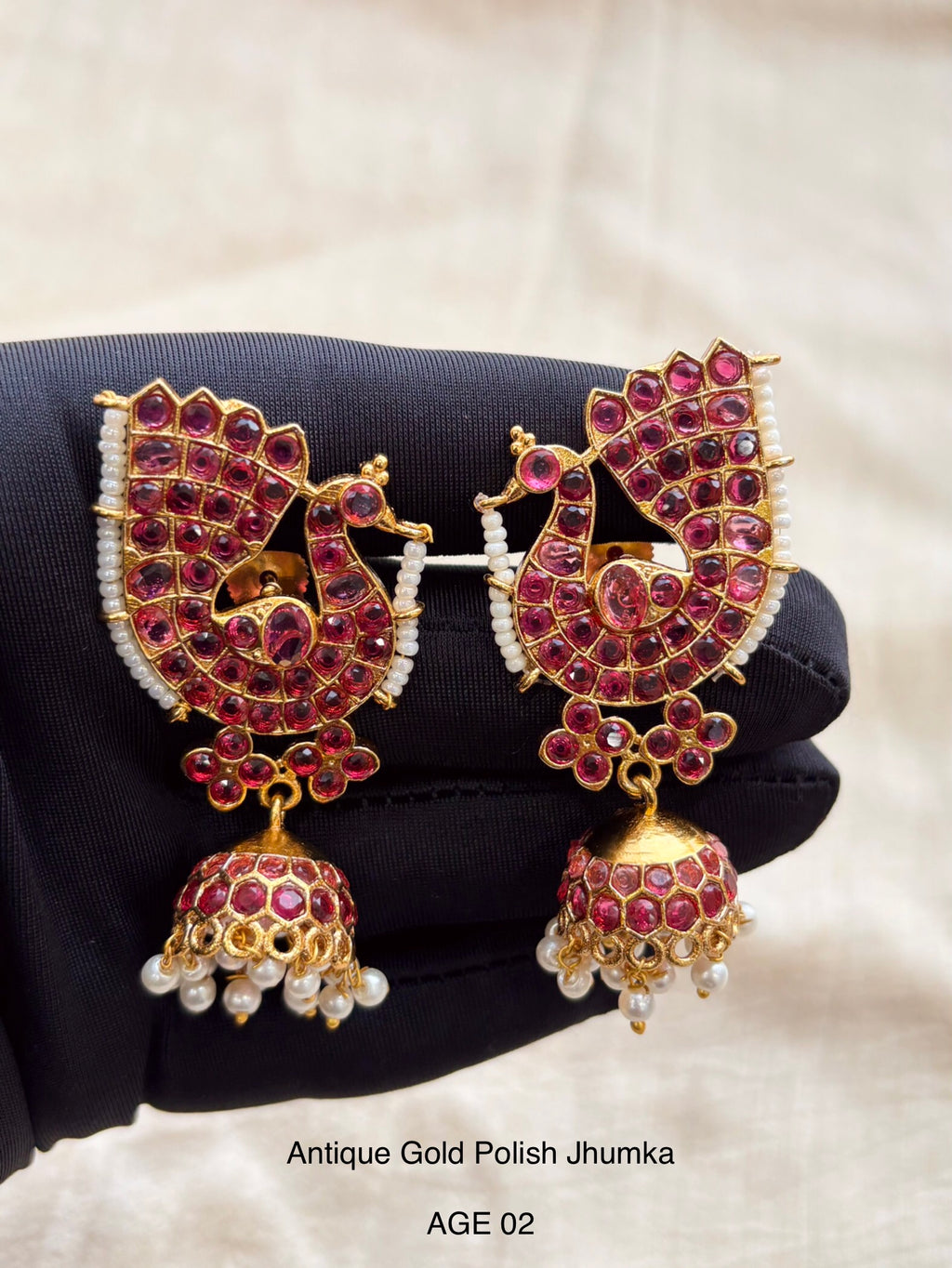 Ethno Gold Jhumka