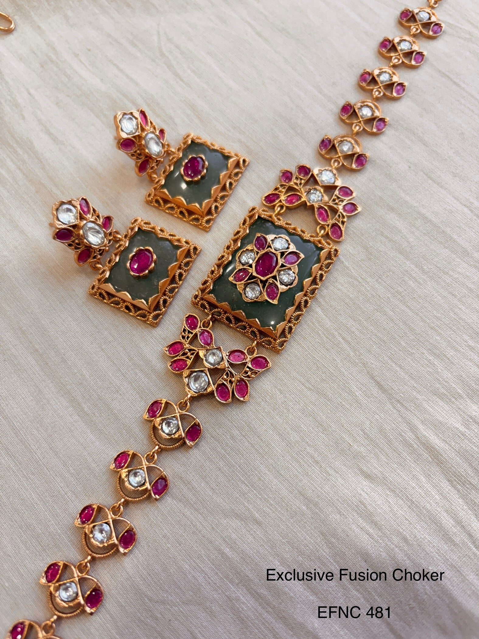 Neo Traditional Polki Choker