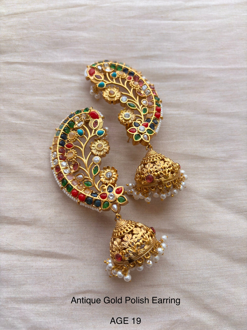Ethno Gold Earcuff