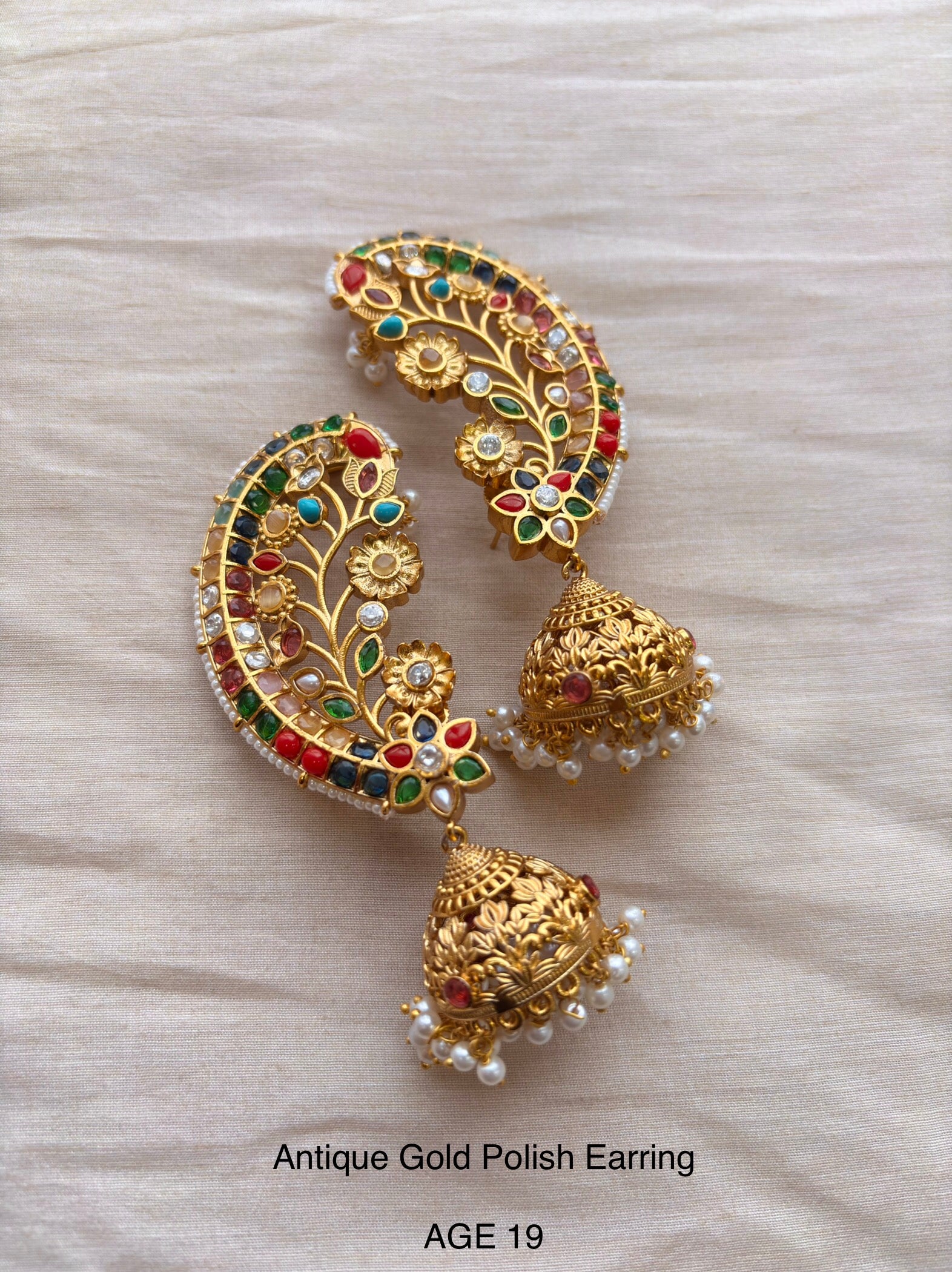 Ethno Gold Earcuff