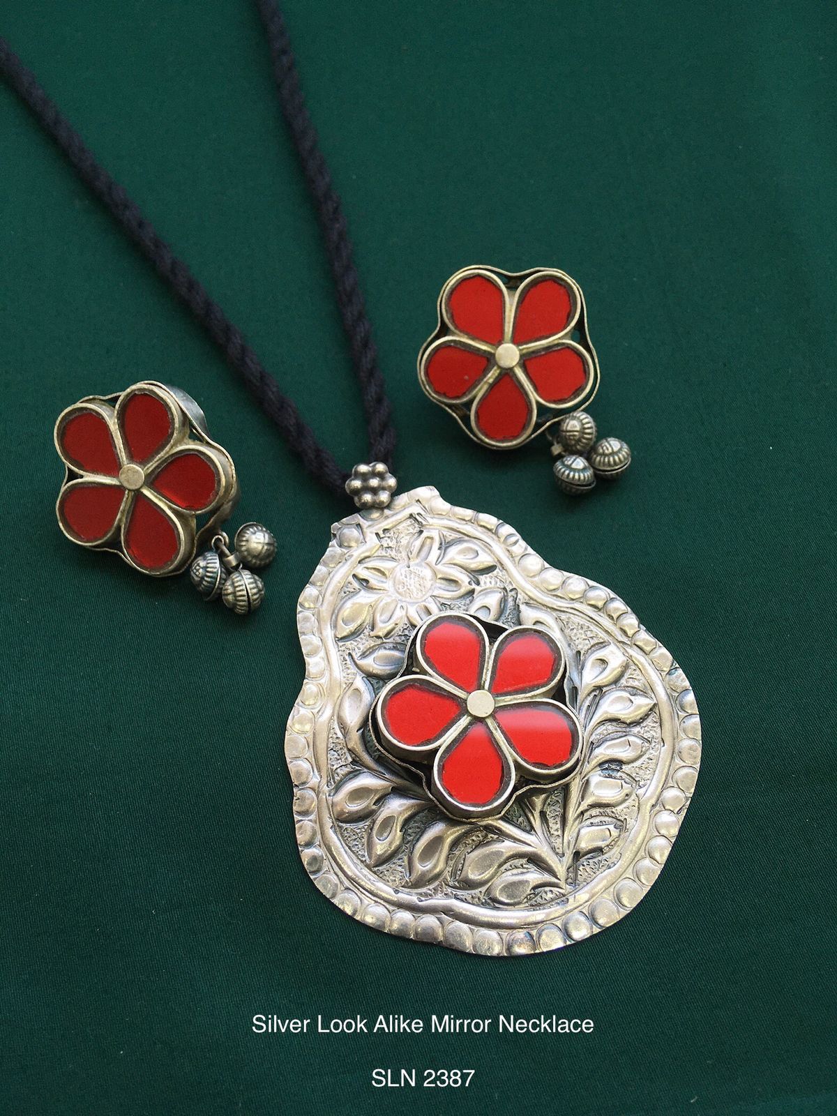 Silver Look Alike Mirror Necklace