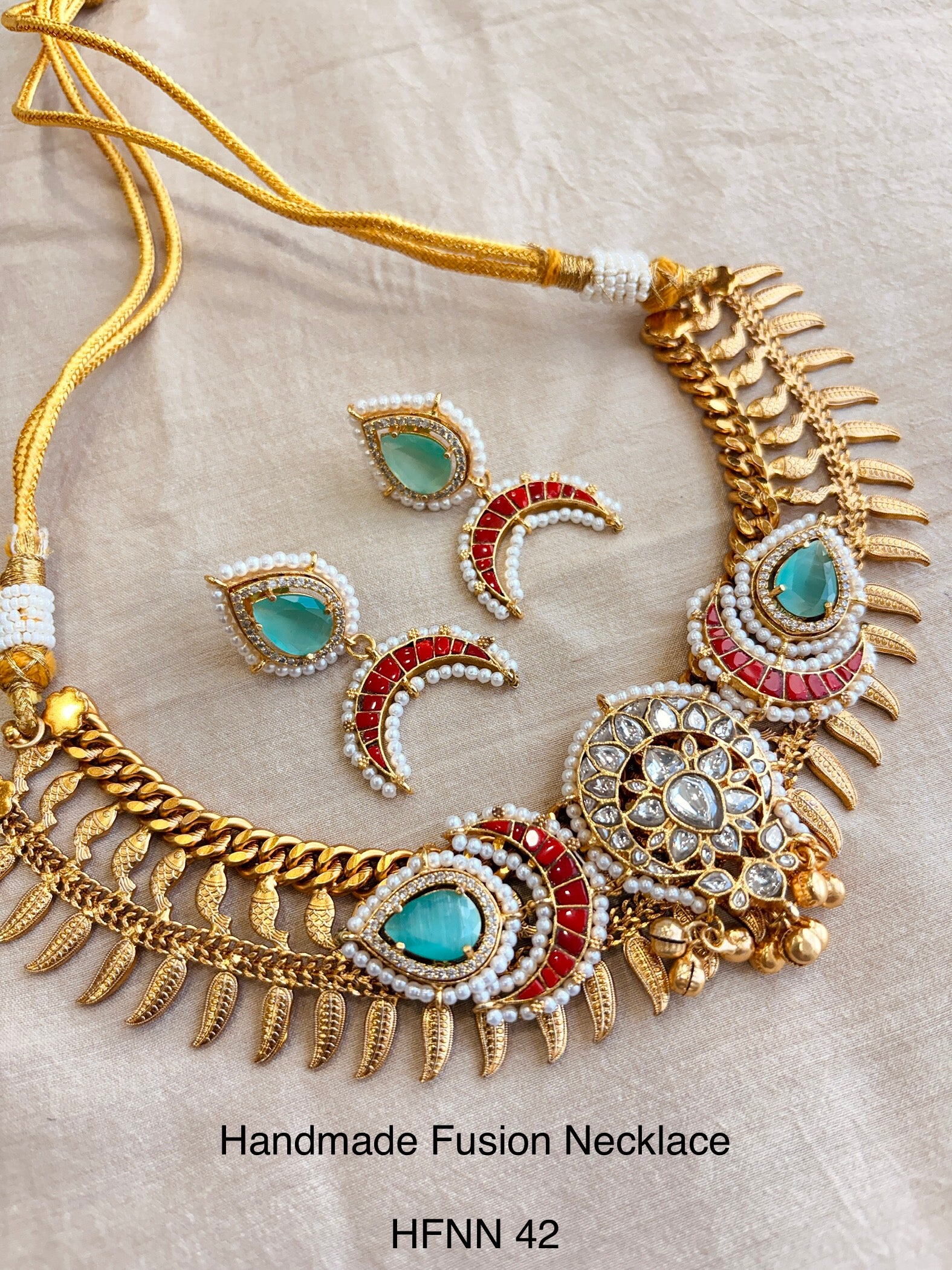 Handcrafted Jadau Fusion Necklace