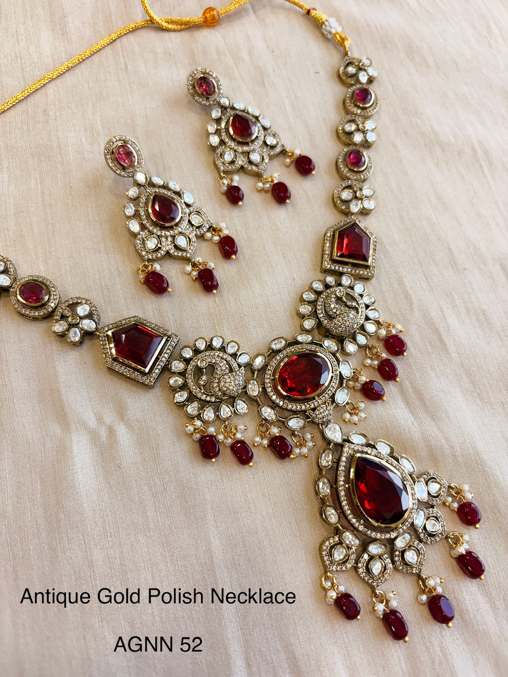 Ethno gold polish necklace