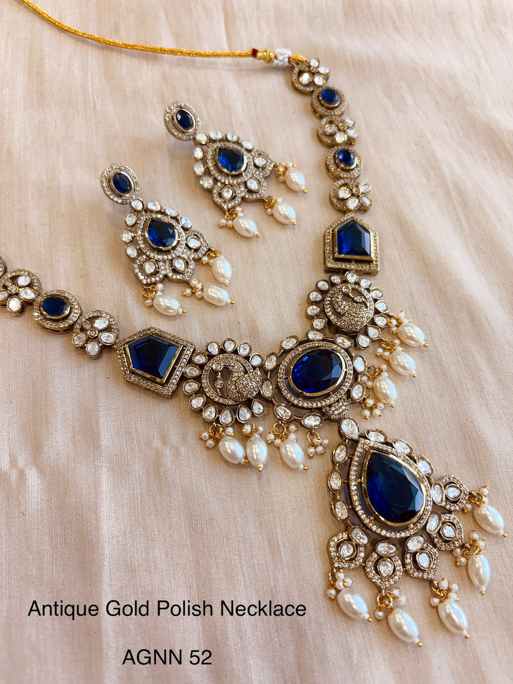Ethno gold polish necklace
