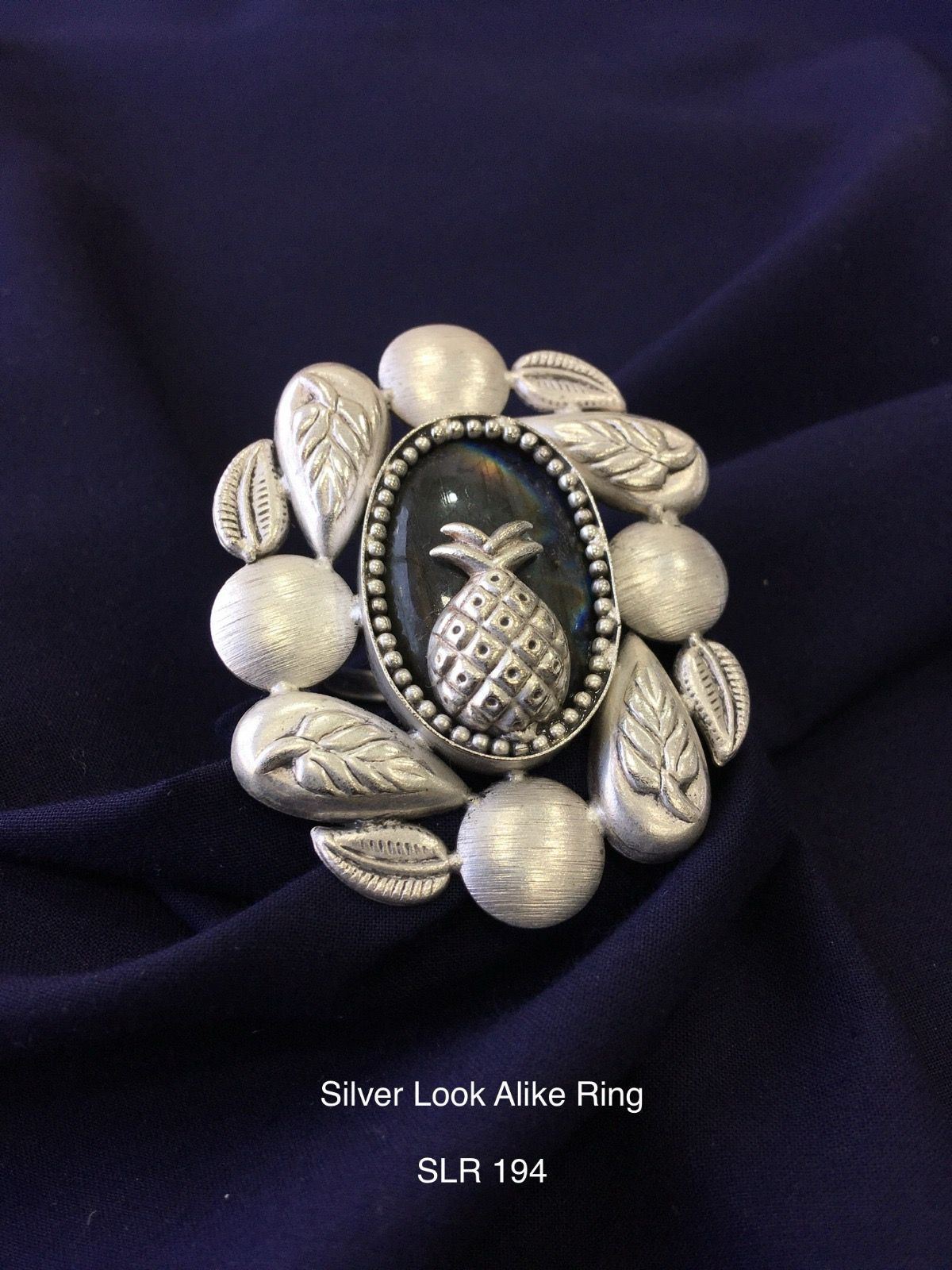 Silver Look Alike Adjustable Ring