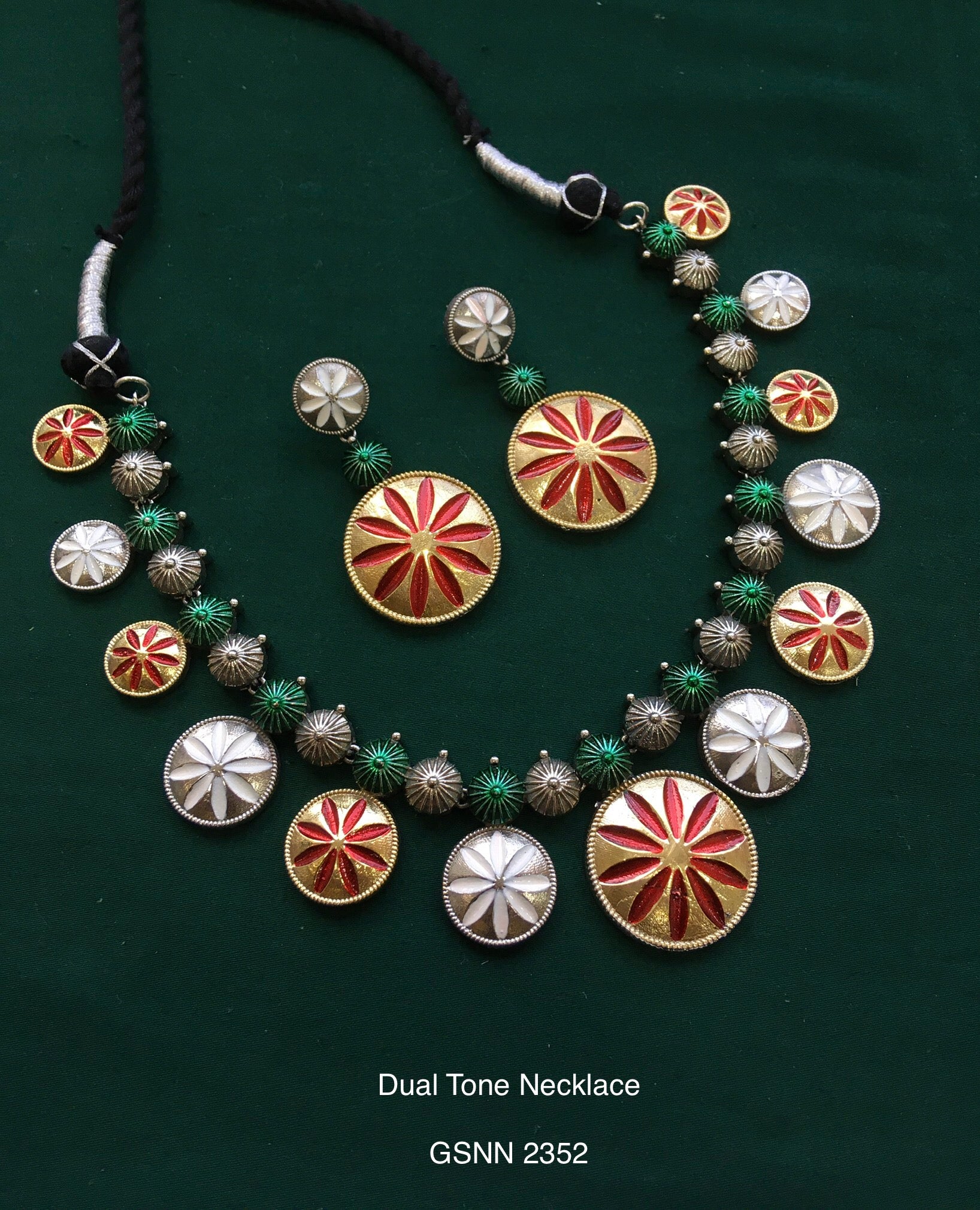 Antique Dual Tone Necklace