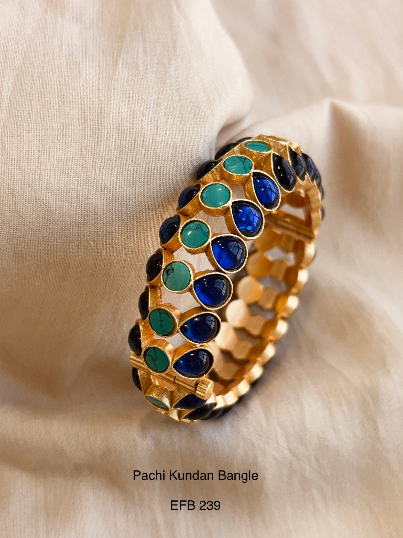 Neo Traditional bangle