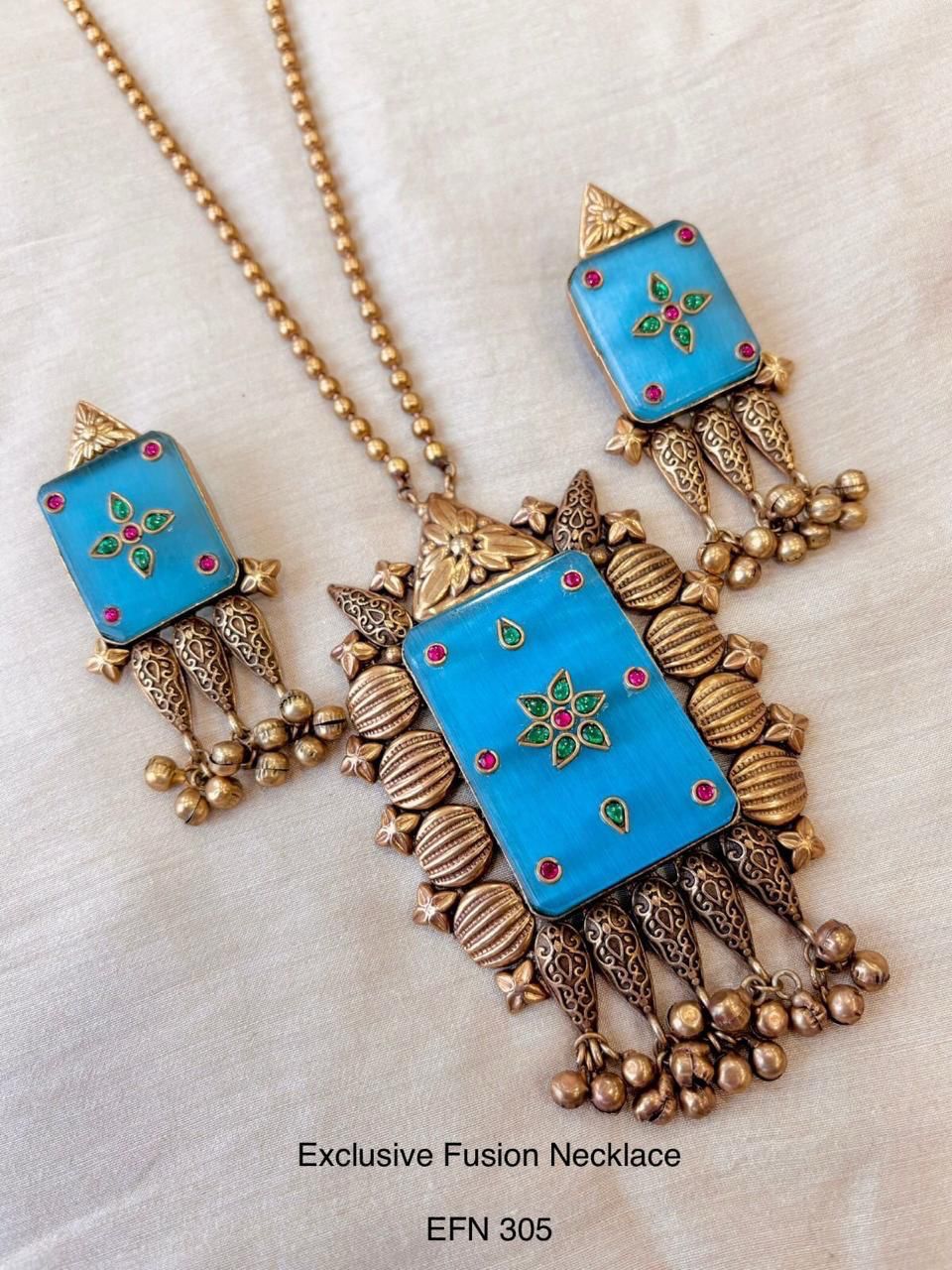 Semi precious Pendant Necklace