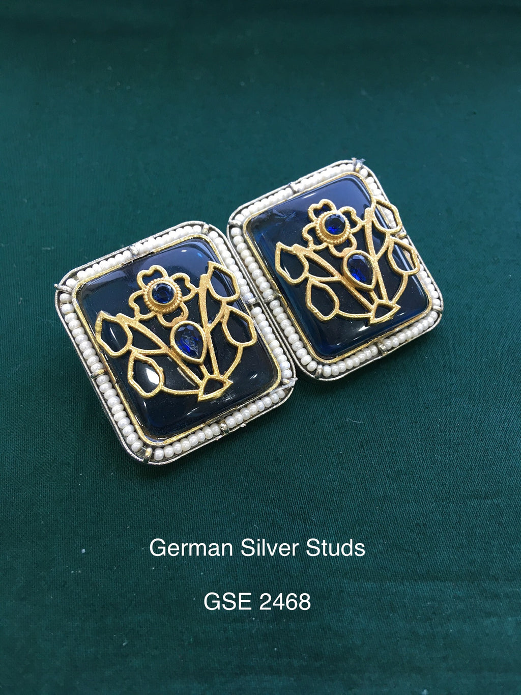 Antique Dual Tone Earring