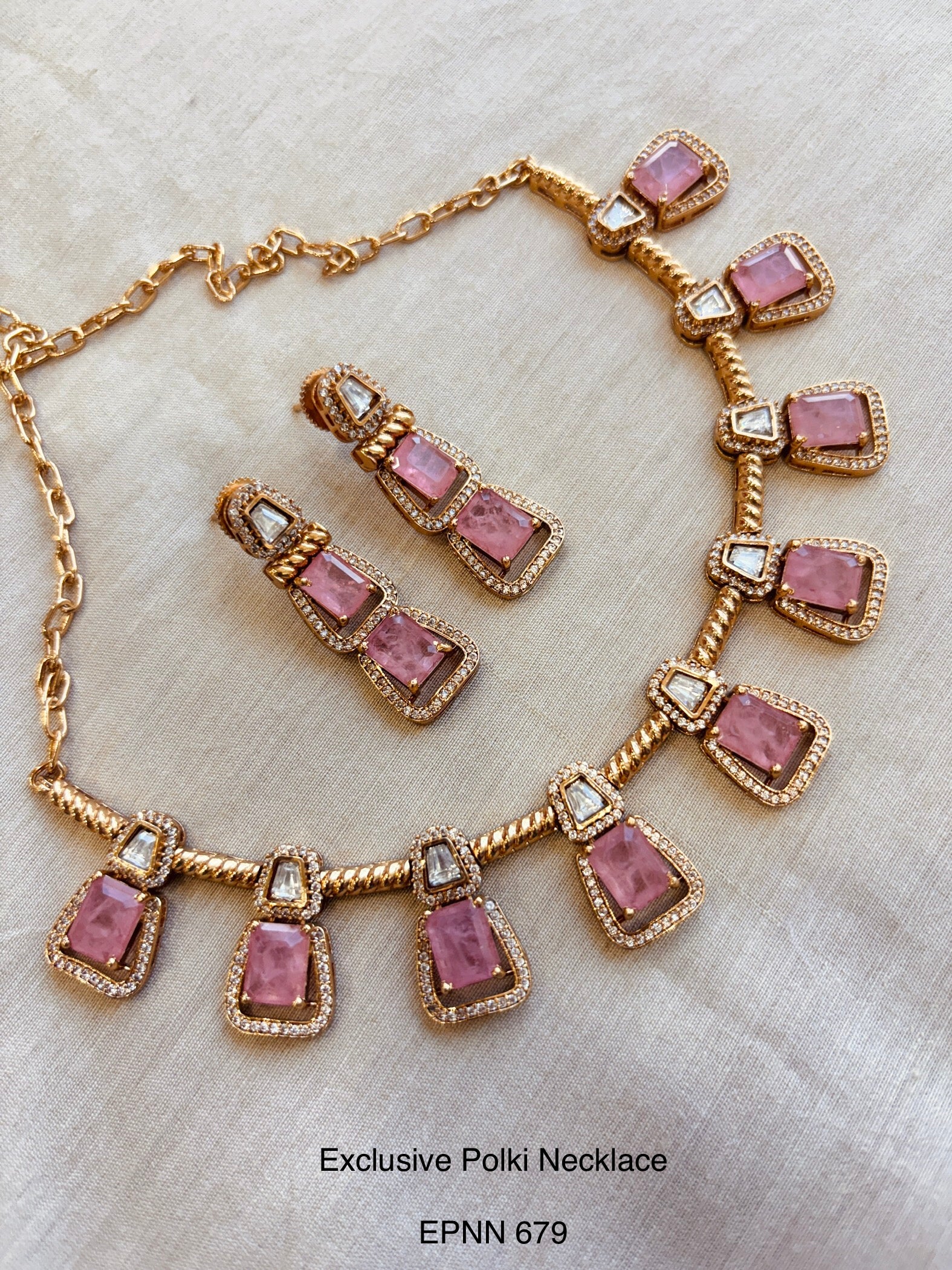 Demi fine Doublet Necklace