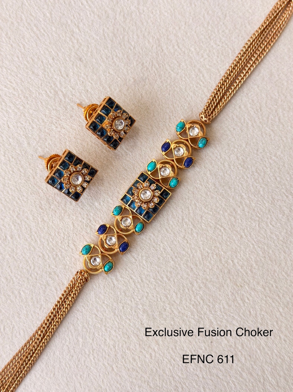 Neo Traditional Choker