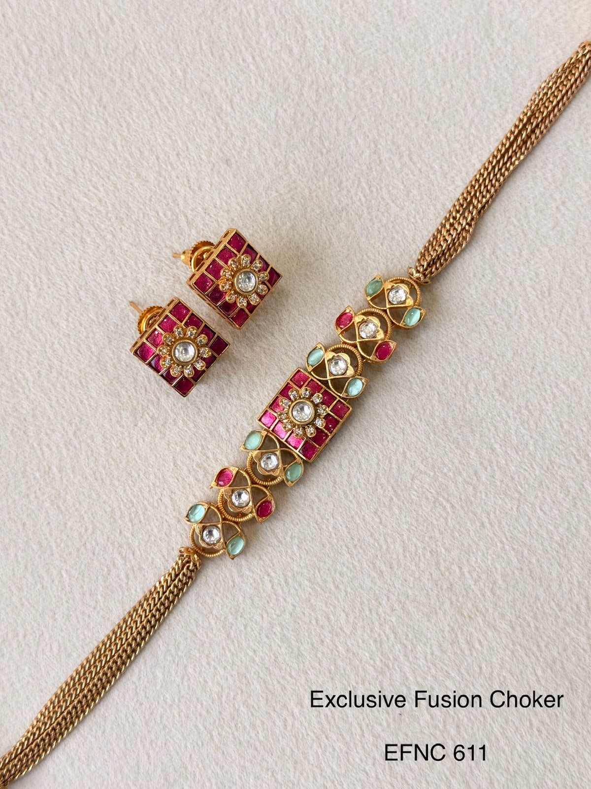 Neo Traditional Choker