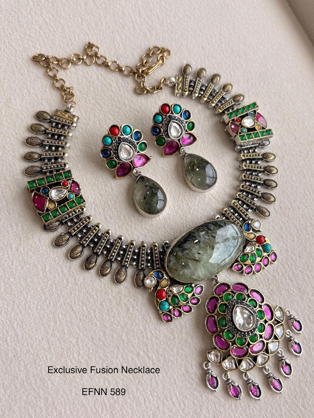 EXCLUSIVE FUSION NECKLACES