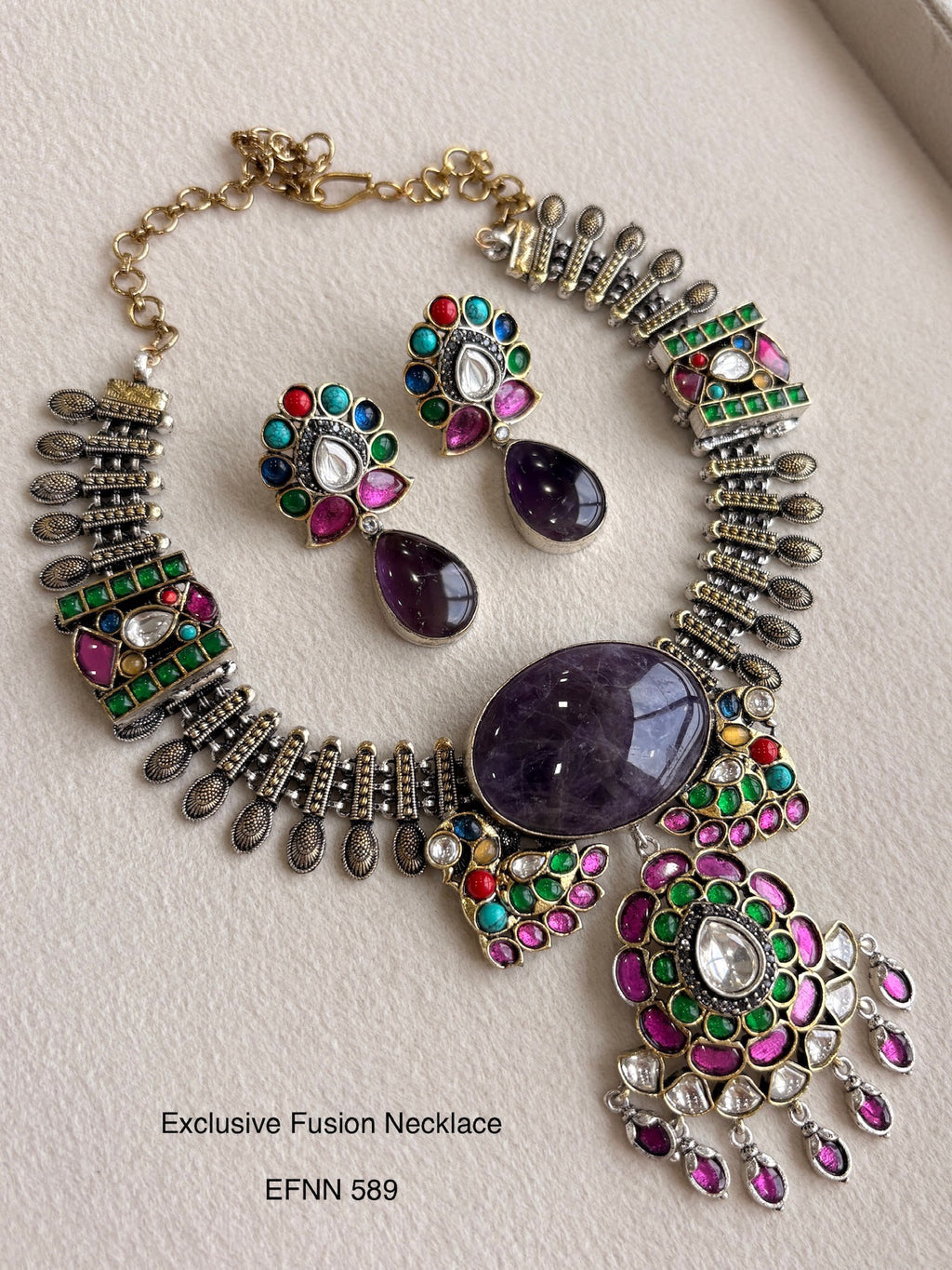 EXCLUSIVE FUSION NECKLACES