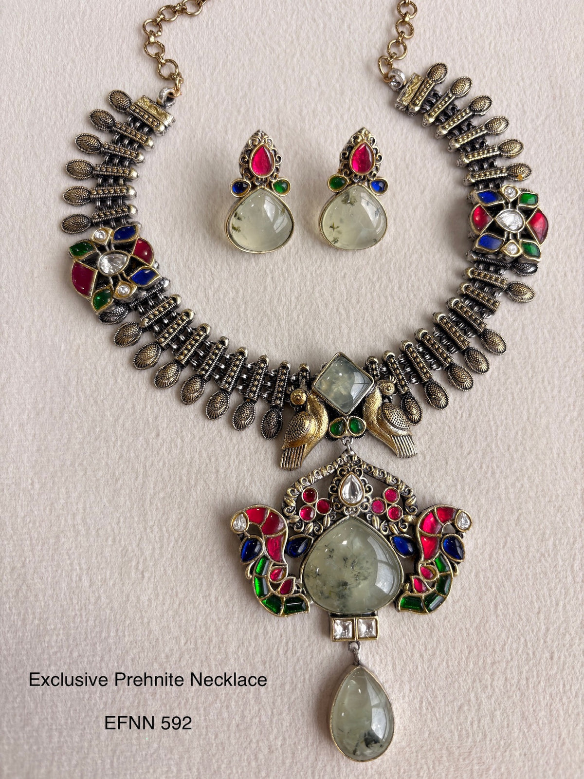 EXCLUSIVE FUSION NECKLACES