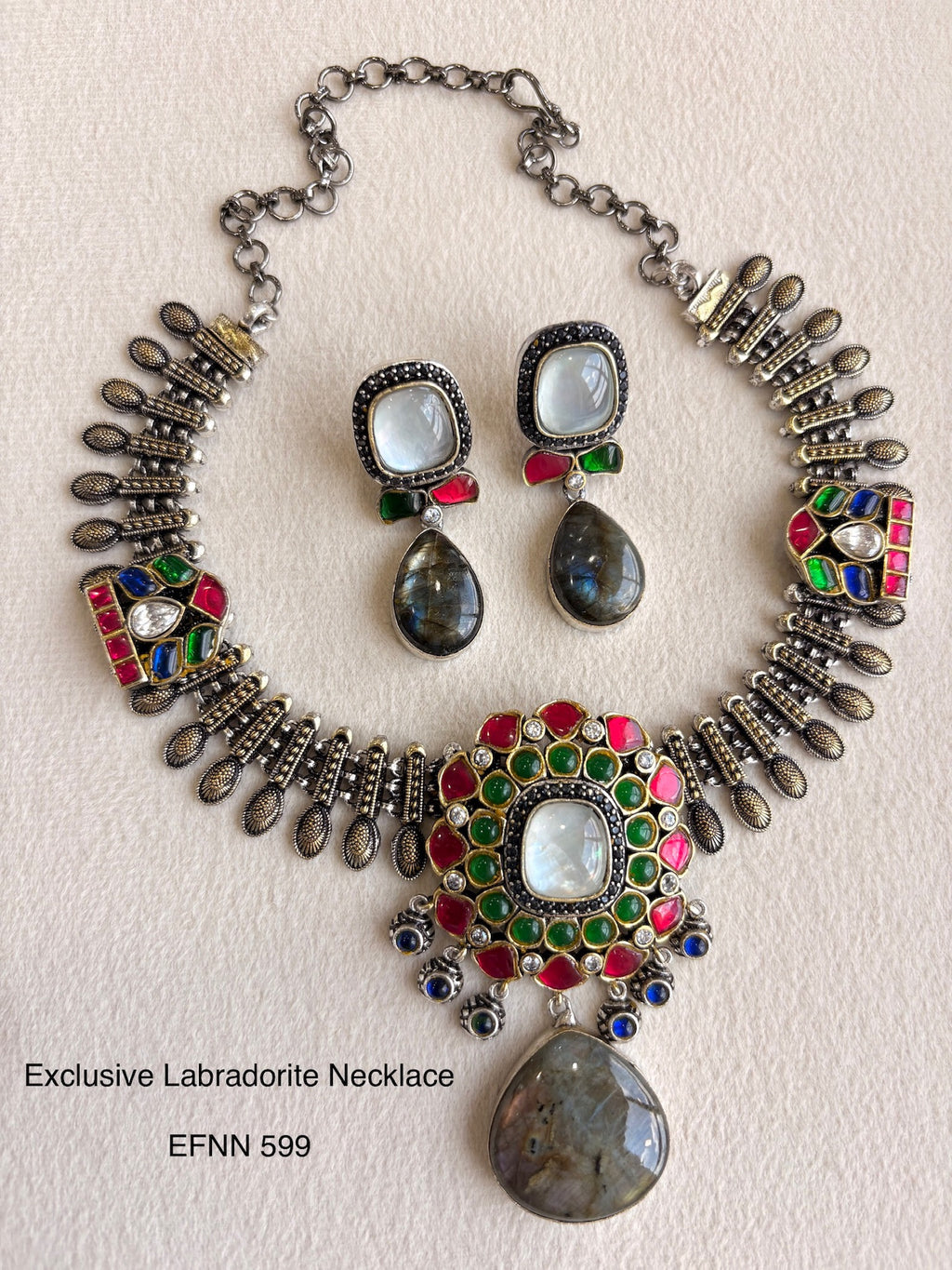 EXCLUSIVE FUSION NECKLACES