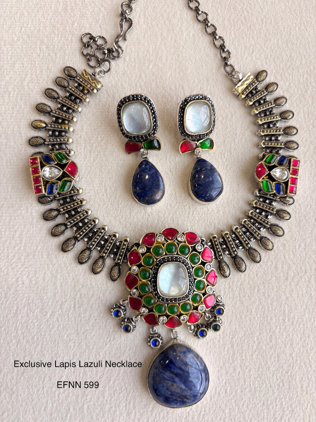 EXCLUSIVE FUSION NECKLACES