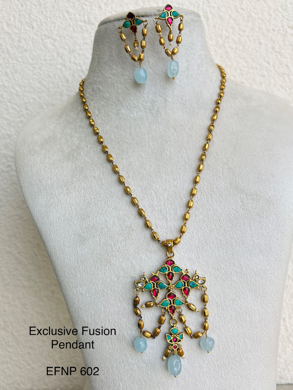 EXCULSIVE FUSION PENDANT