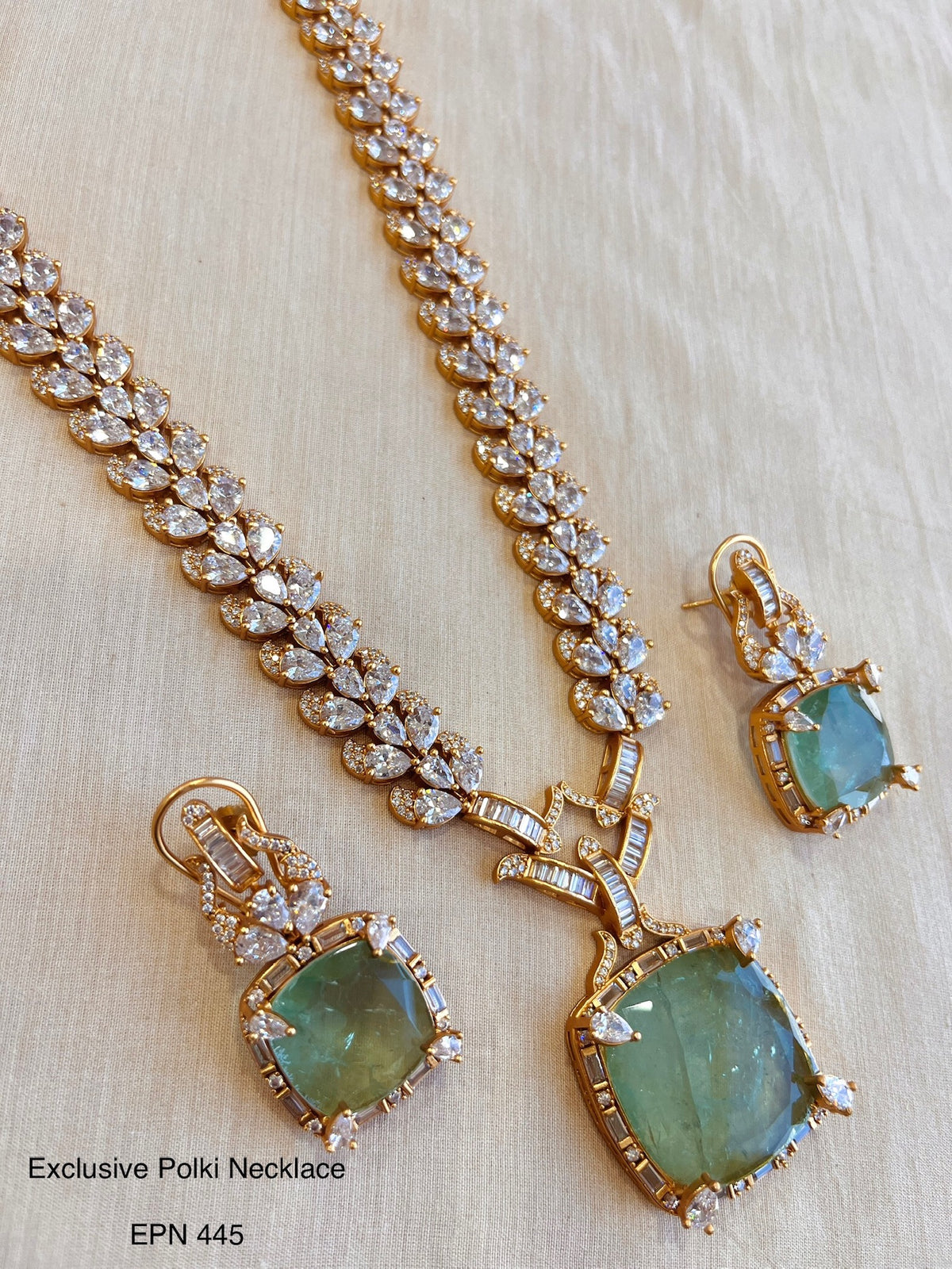 Demi fine Doublet Necklace