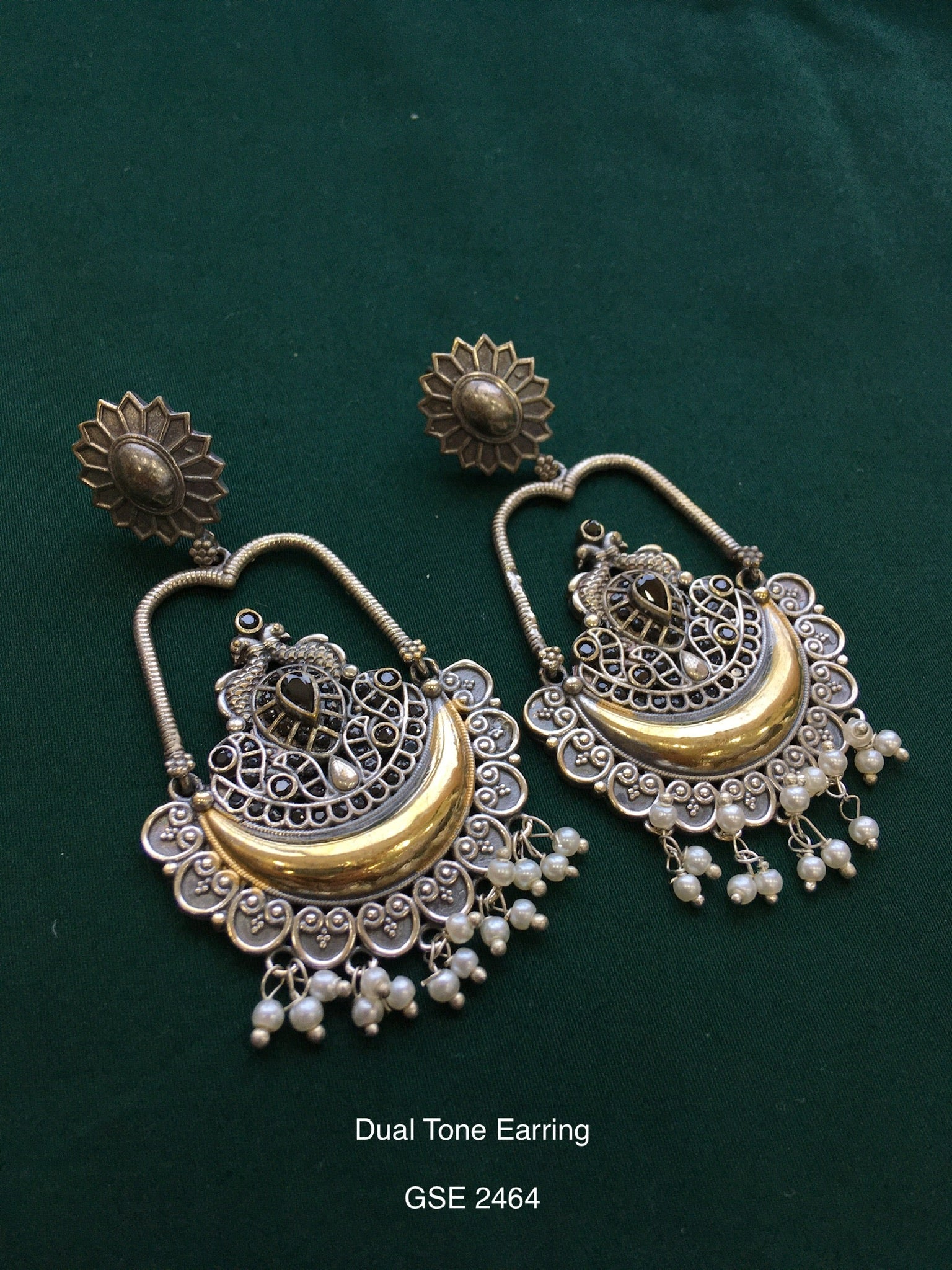 Antique dual tone earring