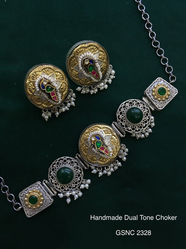 Antique dual tone choker