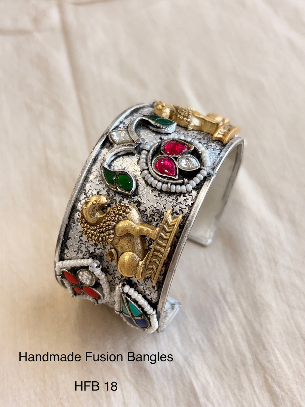 HANDCRAFTED FUSION BANGLE
