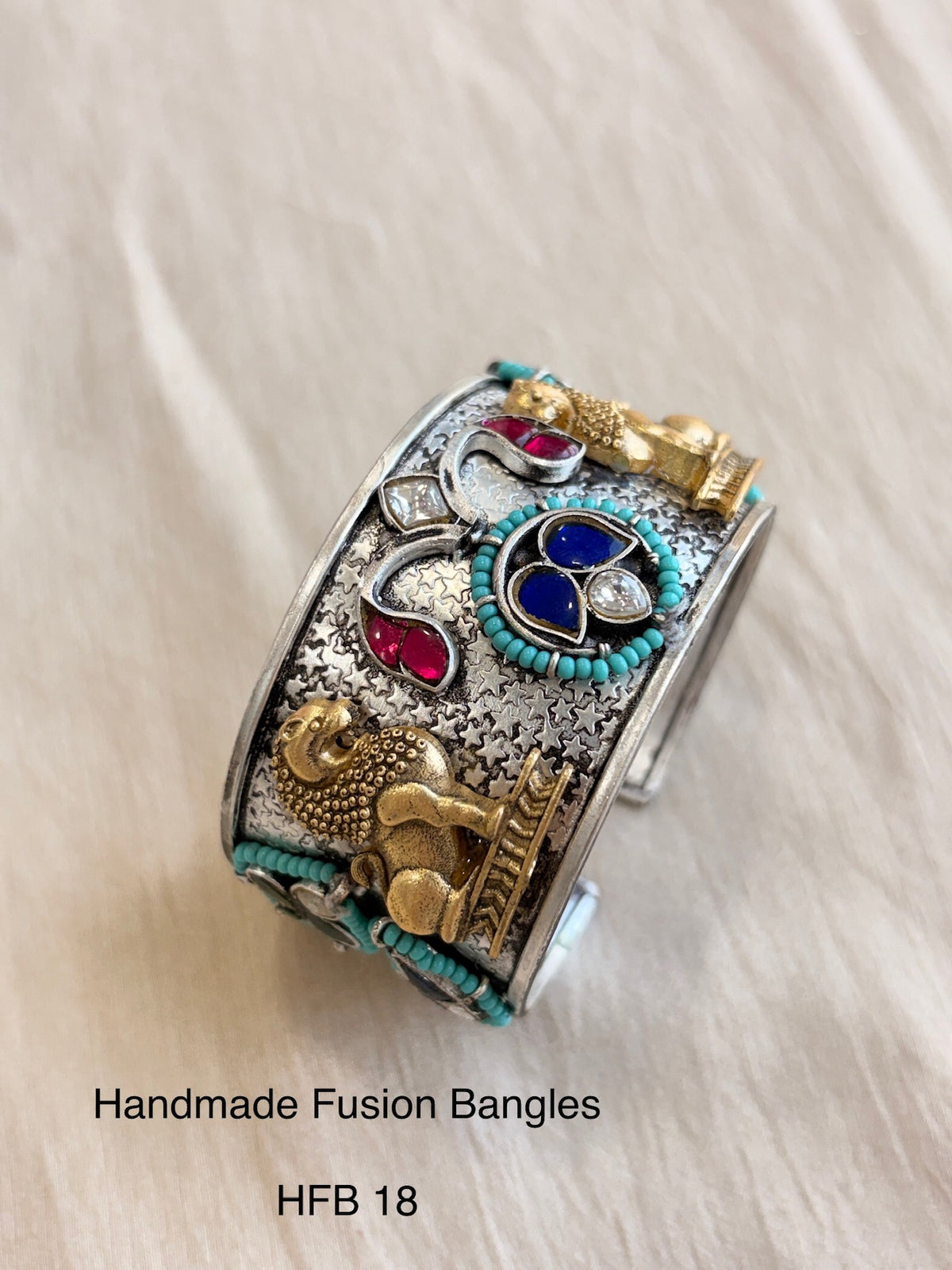 HANDCRAFTED FUSION BANGLE