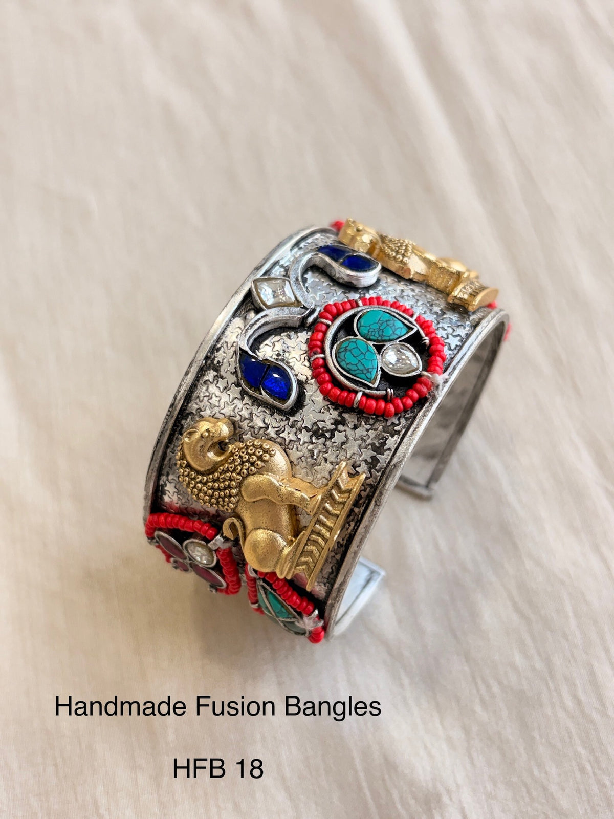 HANDCRAFTED FUSION BANGLE