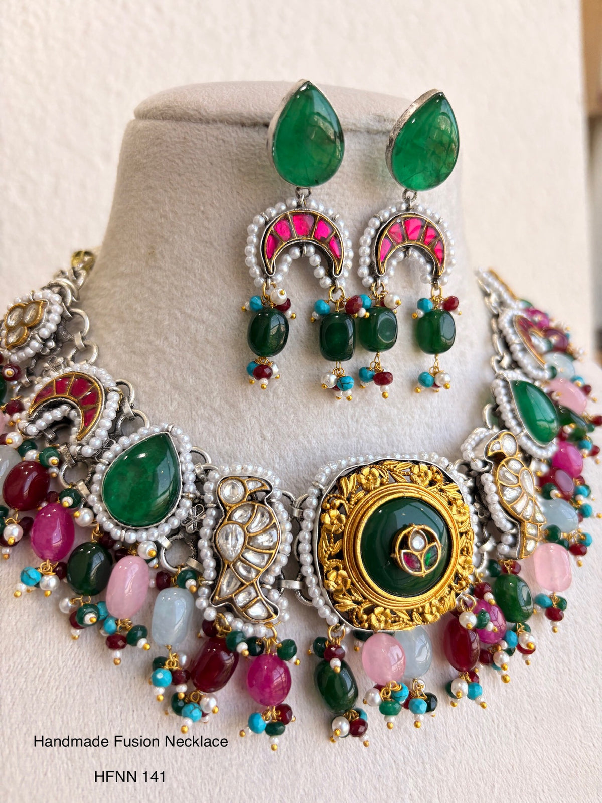 Handcrafted Sliver Jadau Necklaces