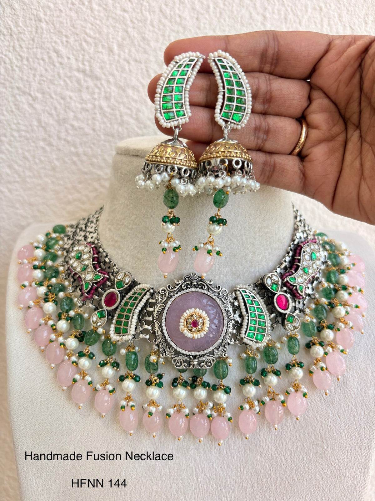 HANDCRAFTED SILVER JADAU NECKLACES