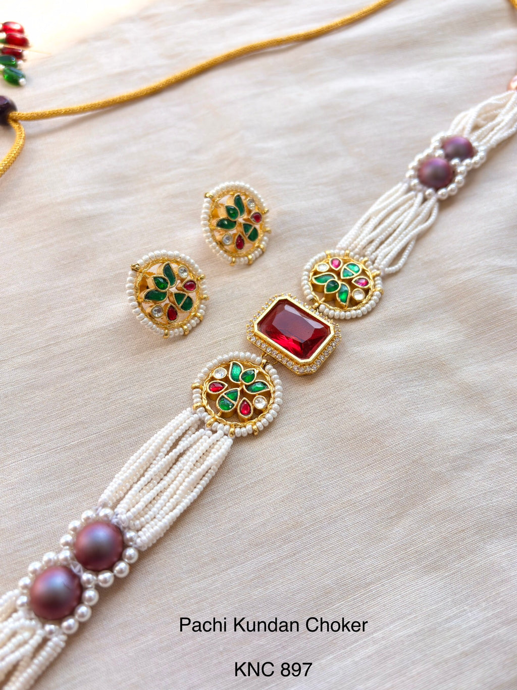 Indo cantemporary choker