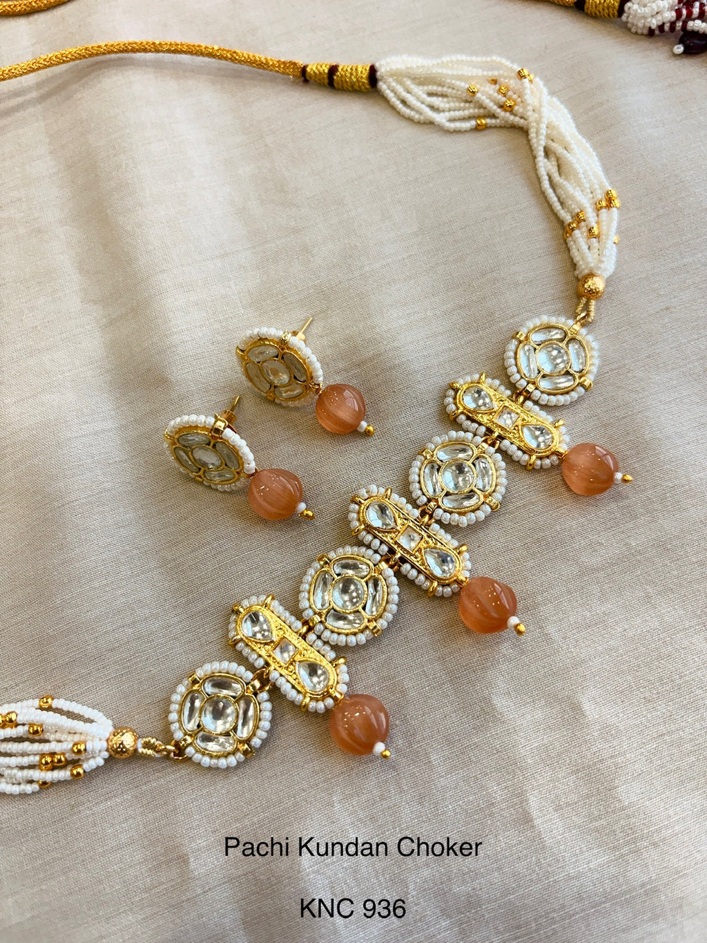 Indo contemporary choker