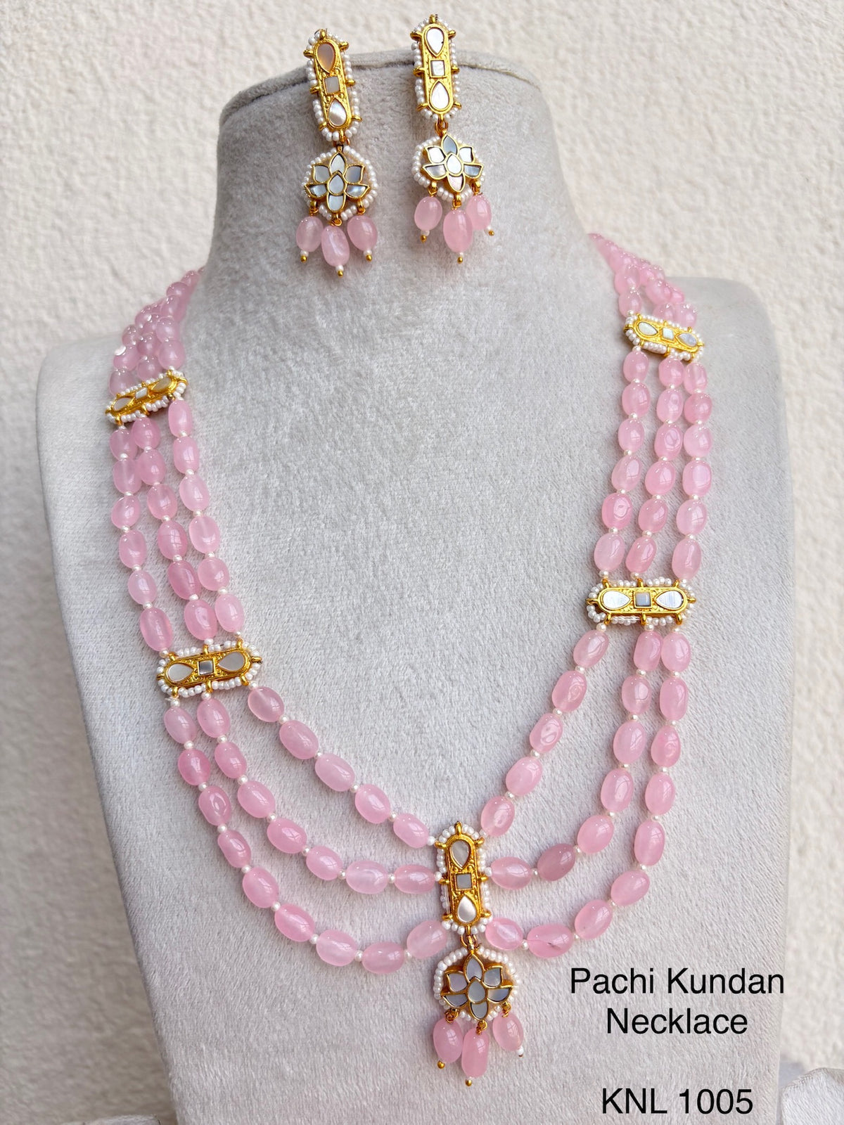 Handcrafted Gold Jadau Fusion Necklace