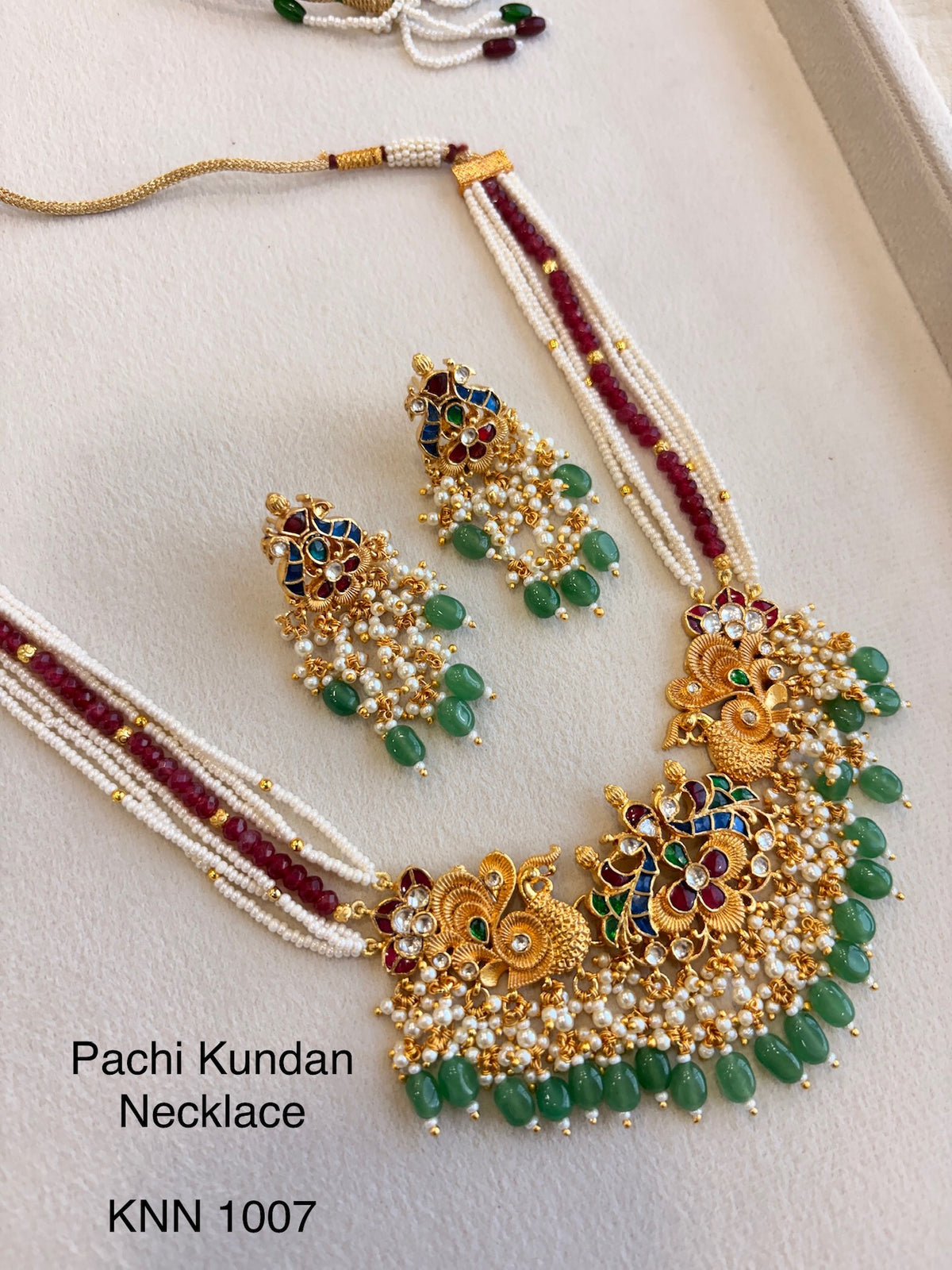 Handcrafted Gold Jadau Fusion Necklace