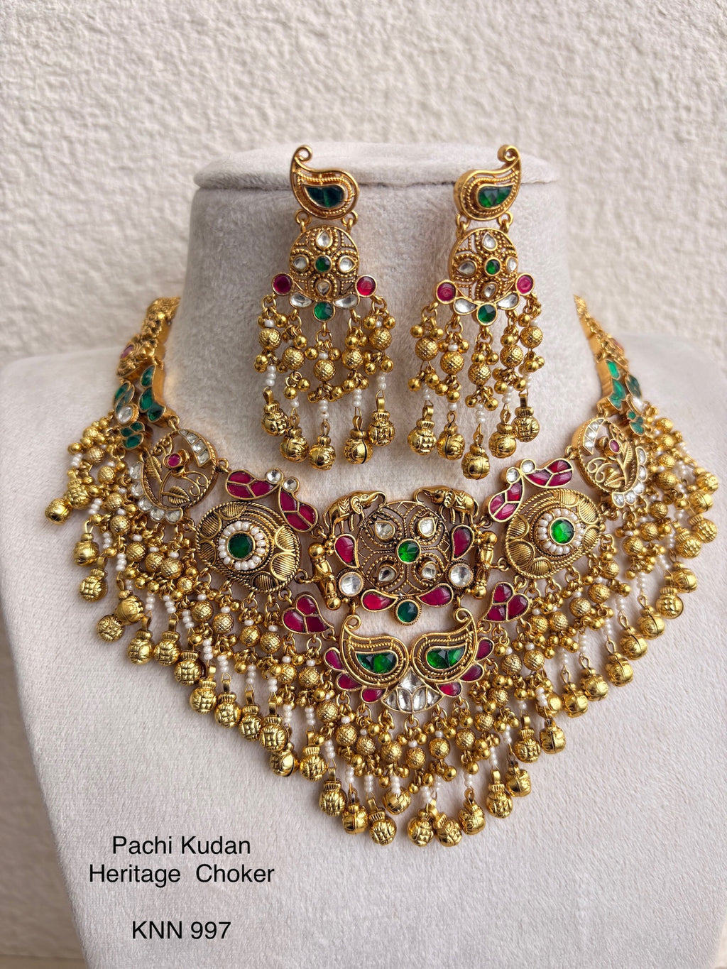 Heritage Pachi Kundan Necklaces